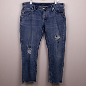 Silver Jeans Co. boyfriend med wash distressed ankle jeans-34